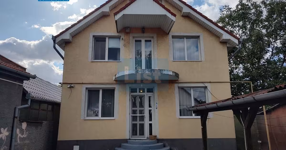 Casă de vânzare cu 5 camere în zona Episcopia Bihorului, Oradea