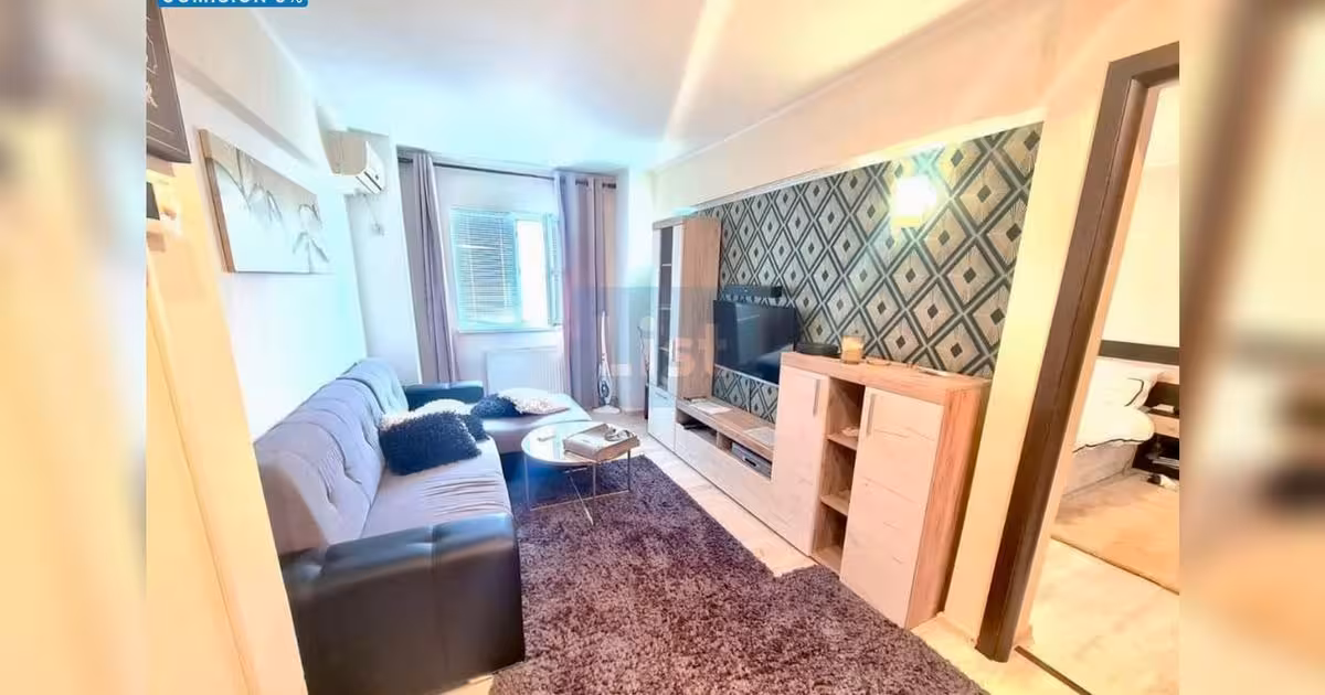 Apartament de vânzare cu 3 camere în zona Mioriței, Bacău