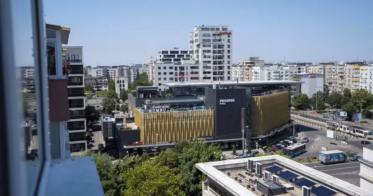 Apartament de vânzare cu 2 camere, mobilat în zona Sebastian, Sector 5