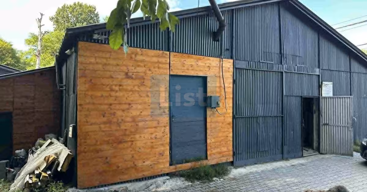 Spațiu comercial de vânzare în zona Centrul Civic, Reșița