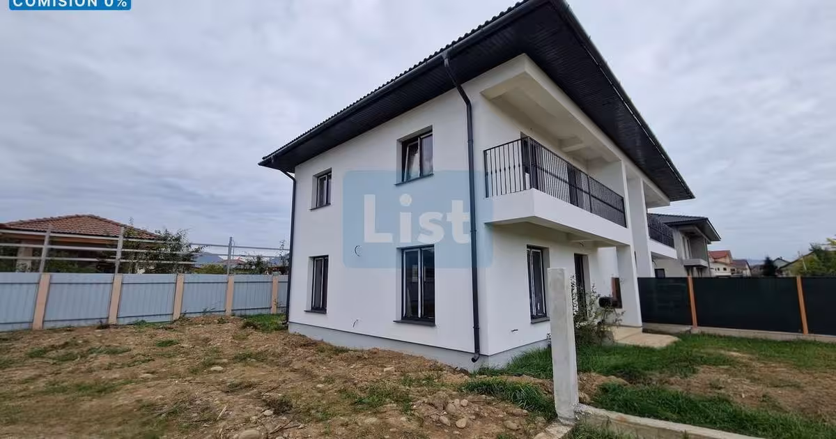 Casă de vânzare cu 4 camere în Săsar