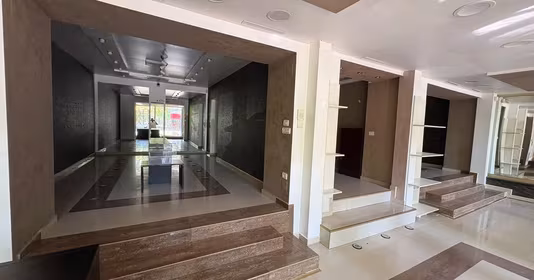 Spațiu comercial Central