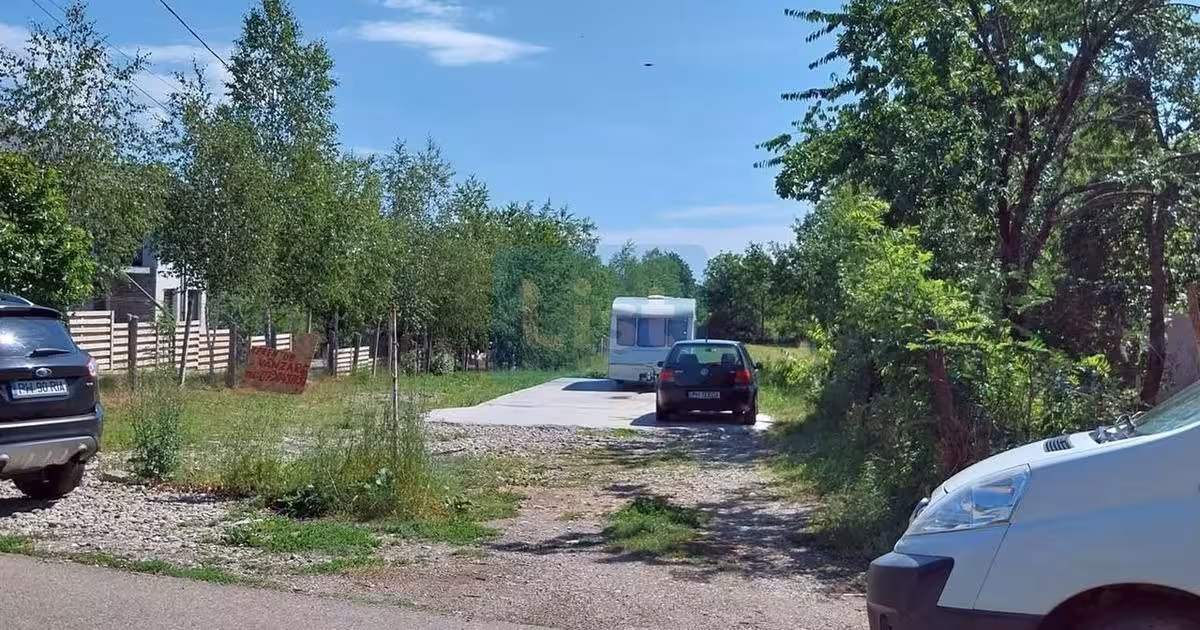 Teren Construcții intravilan de vânzare de 1942 mp, în Băicoi