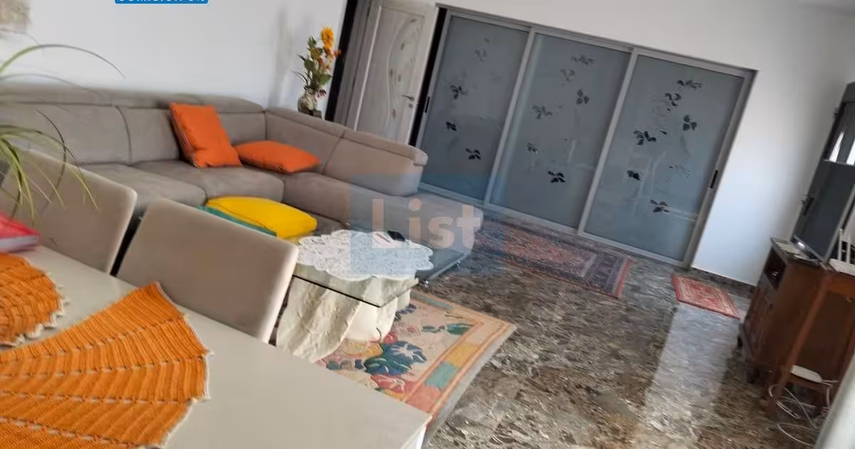 Casă de vânzare cu 3 camere în Vădeni