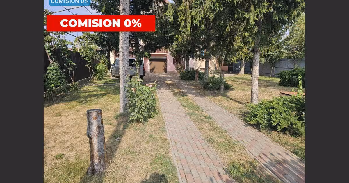Casă de vânzare cu 10 camere în Cordun
