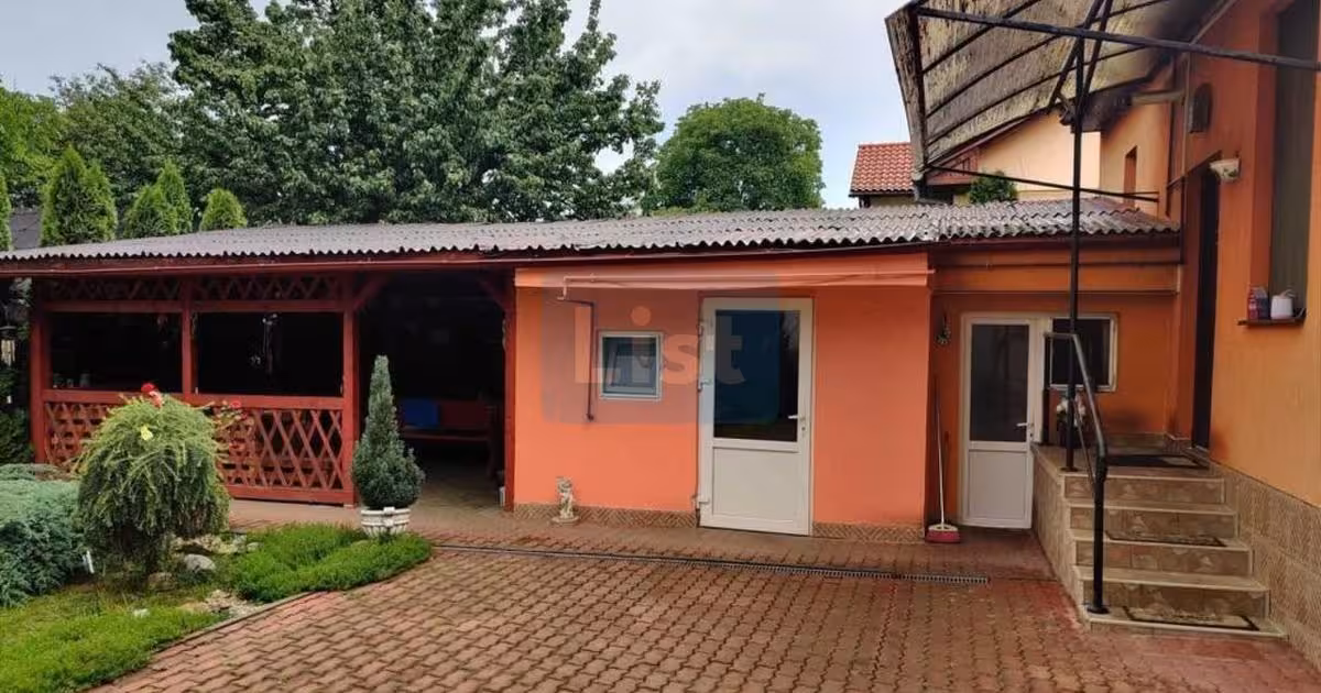 Casă de vânzare cu 4 camere în Sighetu Marmației