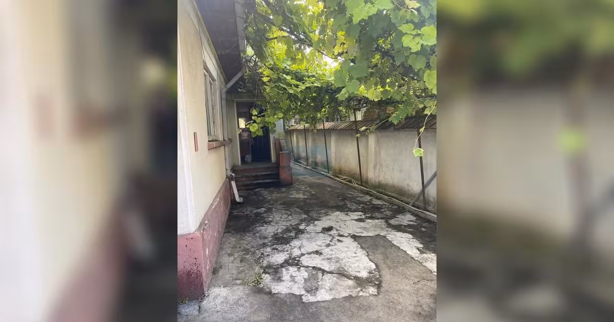 Casă de vânzare cu 4 camere în zona Central, Constanța
