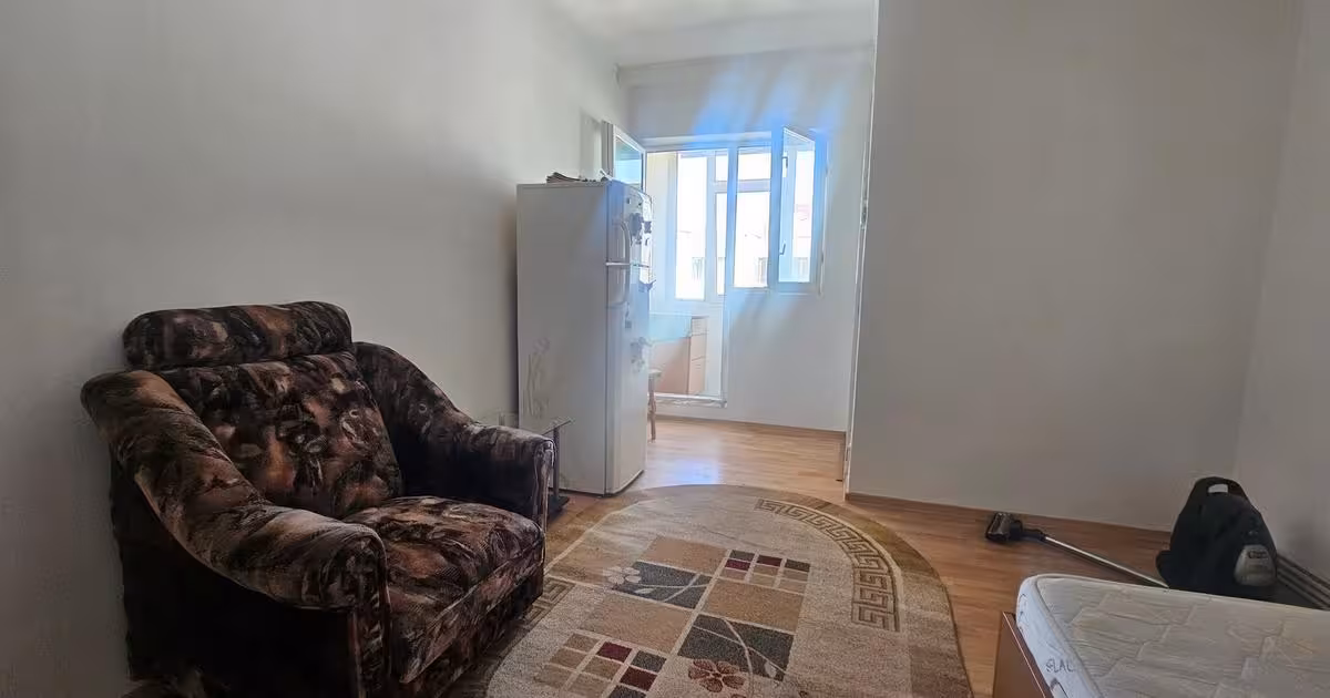 Garsonieră de vânzare, mobilată în zona Tudor Vladimirescu, Iași