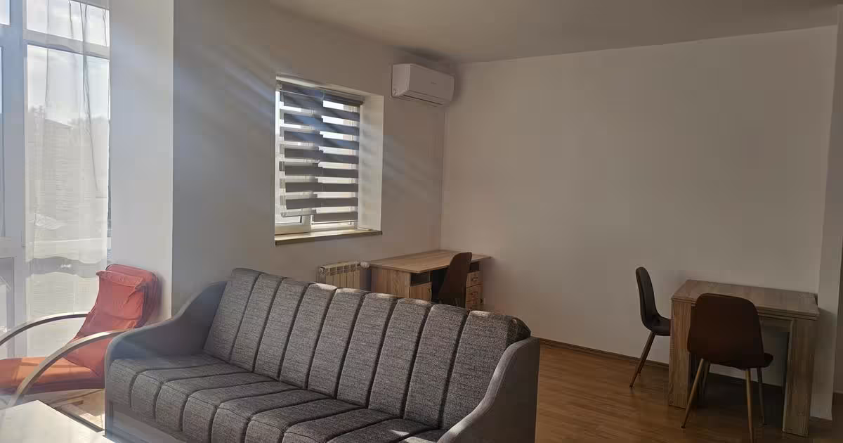 Apartament de vânzare cu 2 camere în zona Tătărași, Iași