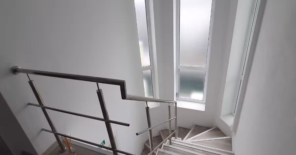 Apartament de vânzare cu 4 camere în Dumbrăvița