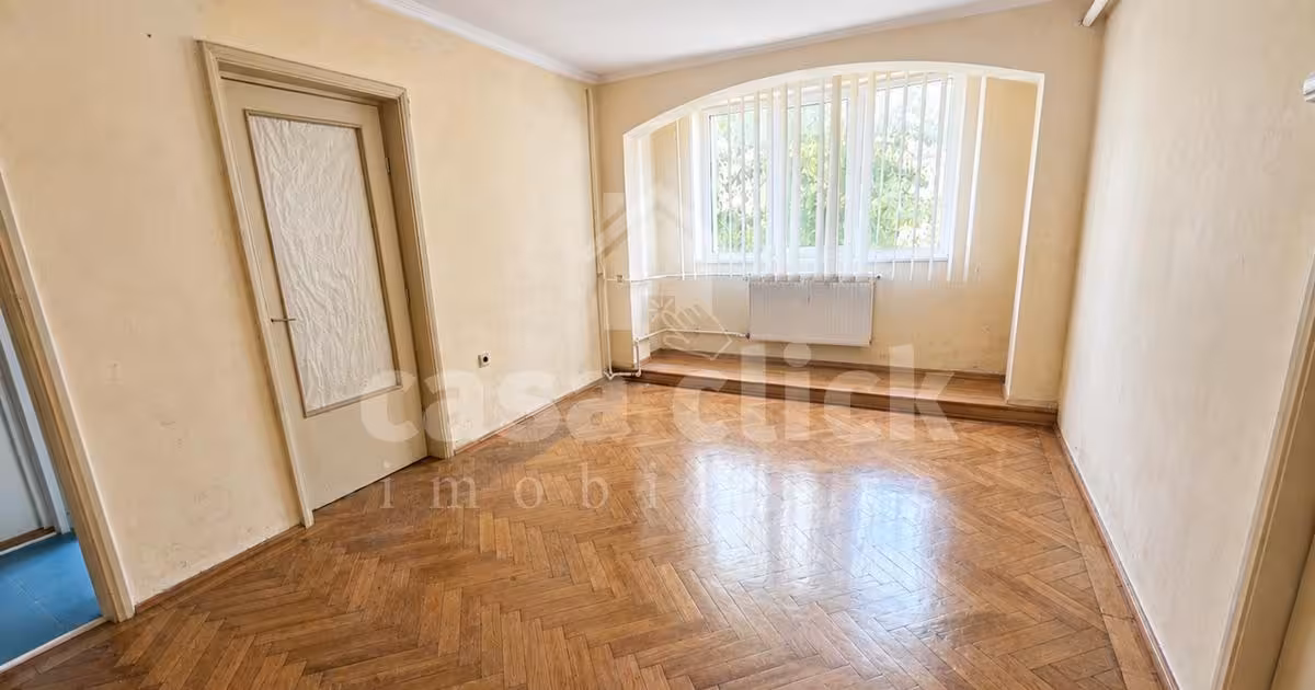 Apartament de vânzare cu 2 camere în zona Țiglina 1, Galați