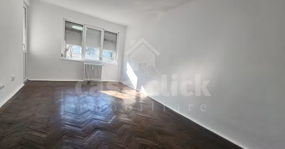 Apartament de vânzare cu 3 camere în zona Central, Galați