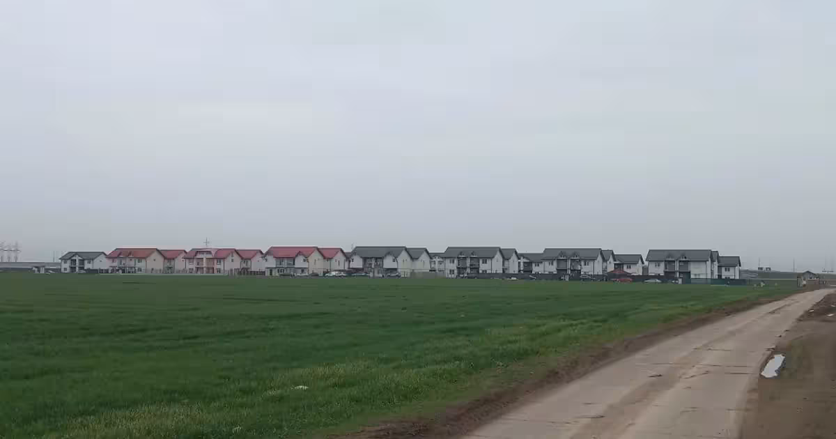 Teren Construcții intravilan de vânzare de 10000 mp, în Popești-Leordeni