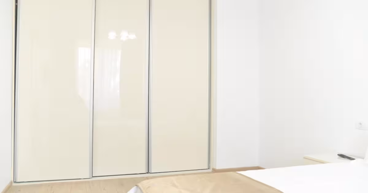 Apartament de vânzare cu 2 camere, mobilat în Mamaia