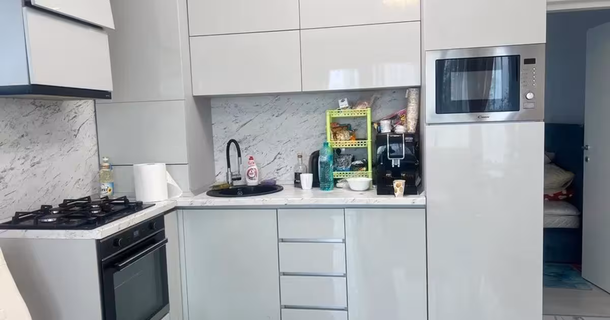 Apartament de vânzare cu 2 camere, mobilat în Mamaia