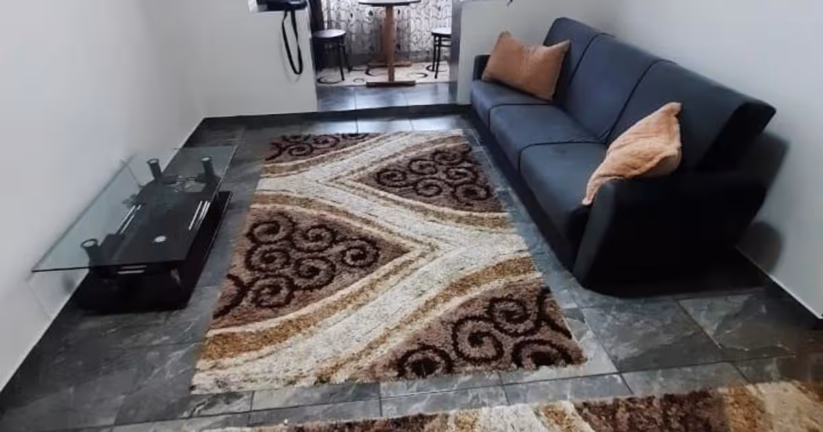 Apartament de vânzare cu 3 camere, mobilat în zona Podu Roș, Iași