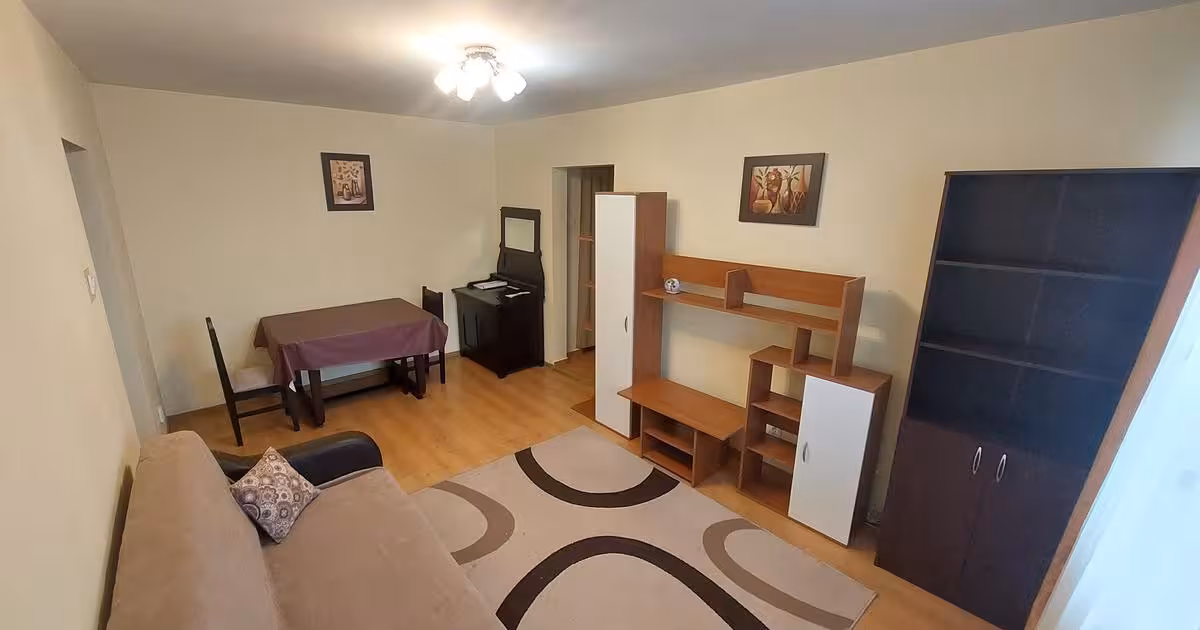 Apartament de vânzare cu 2 camere, mobilat în zona Podu Roș, Iași