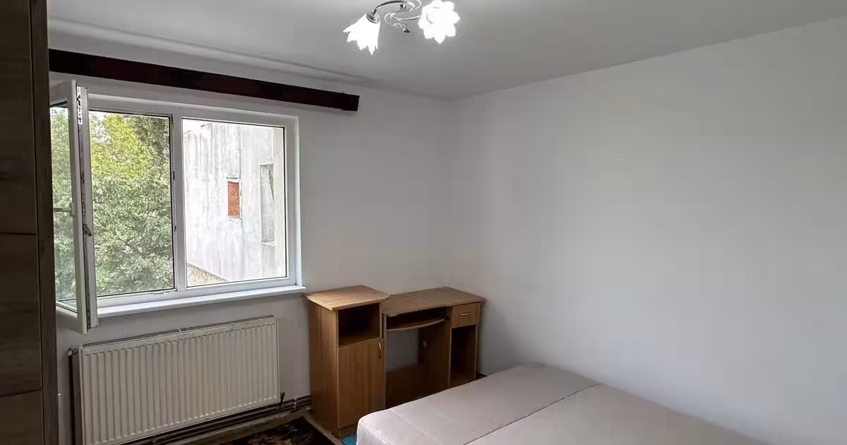 Apartament de vânzare cu 2 camere în zona Sud, Focșani