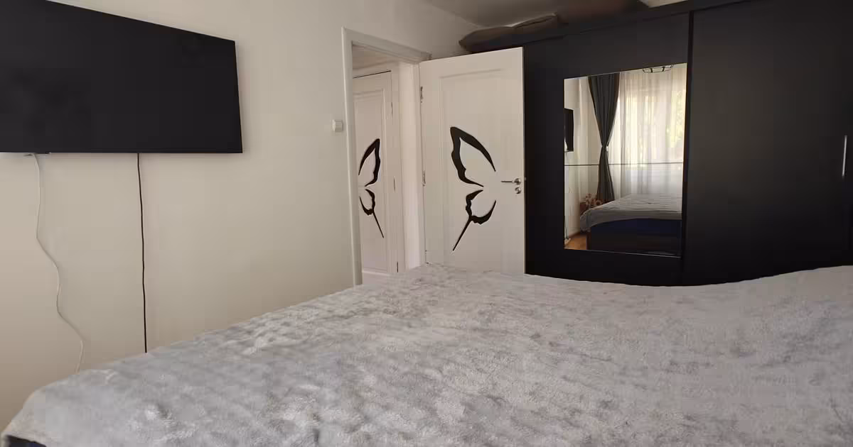 Apartament de vânzare cu 2 camere în zona Podu Roș, Iași