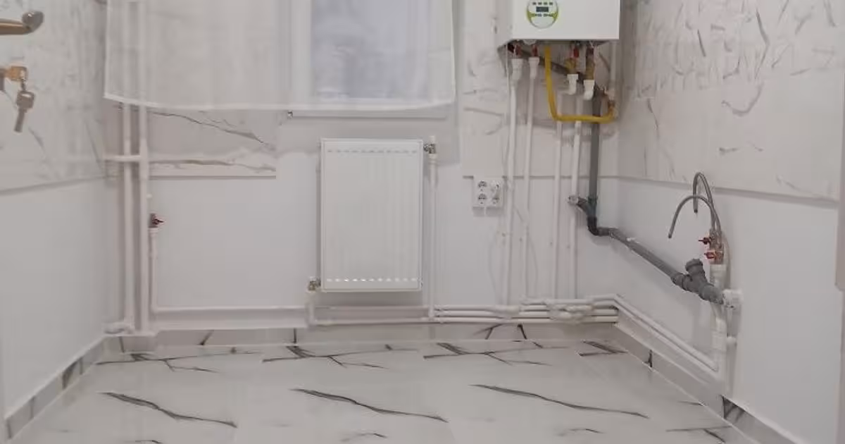 Apartament de vânzare cu 2 camere, mobilat în zona Podu Roș, Iași