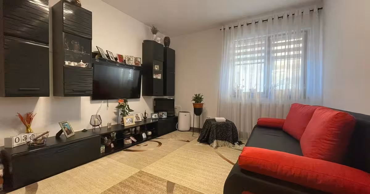Apartament de vânzare cu 2 camere în Rediu