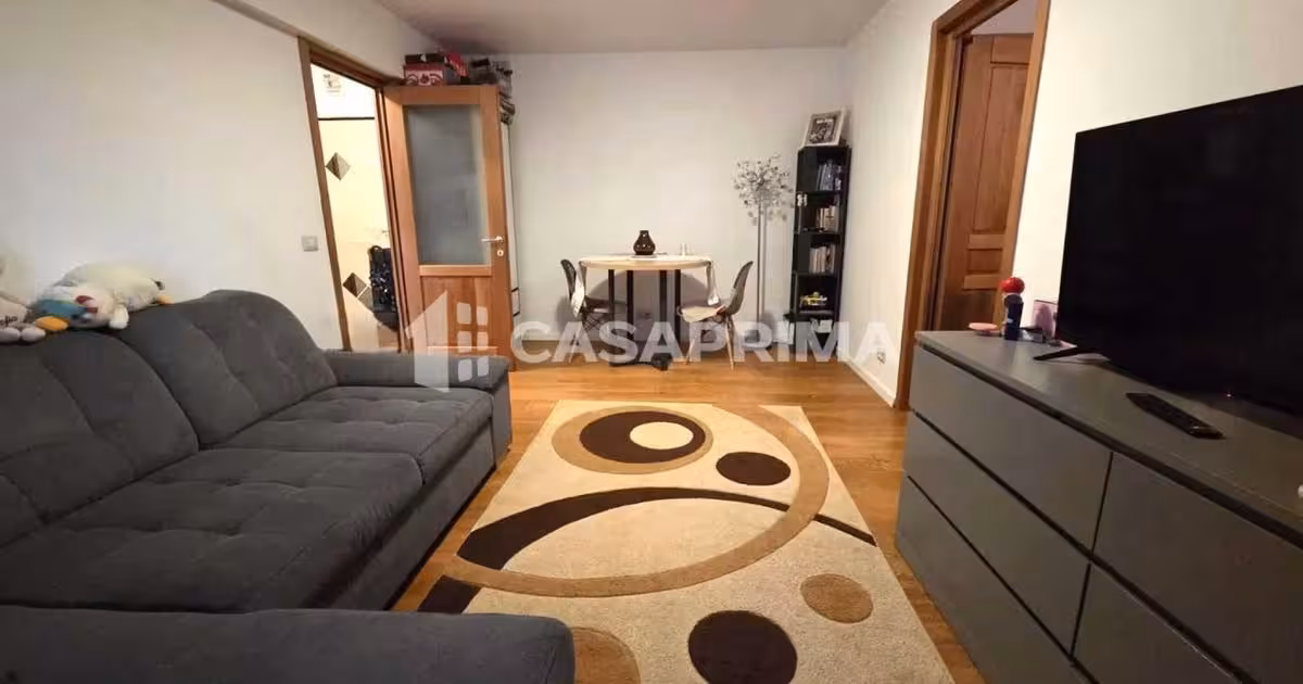 Apartament de vânzare cu 2 camere, mobilat în zona Piața Unirii, Iași