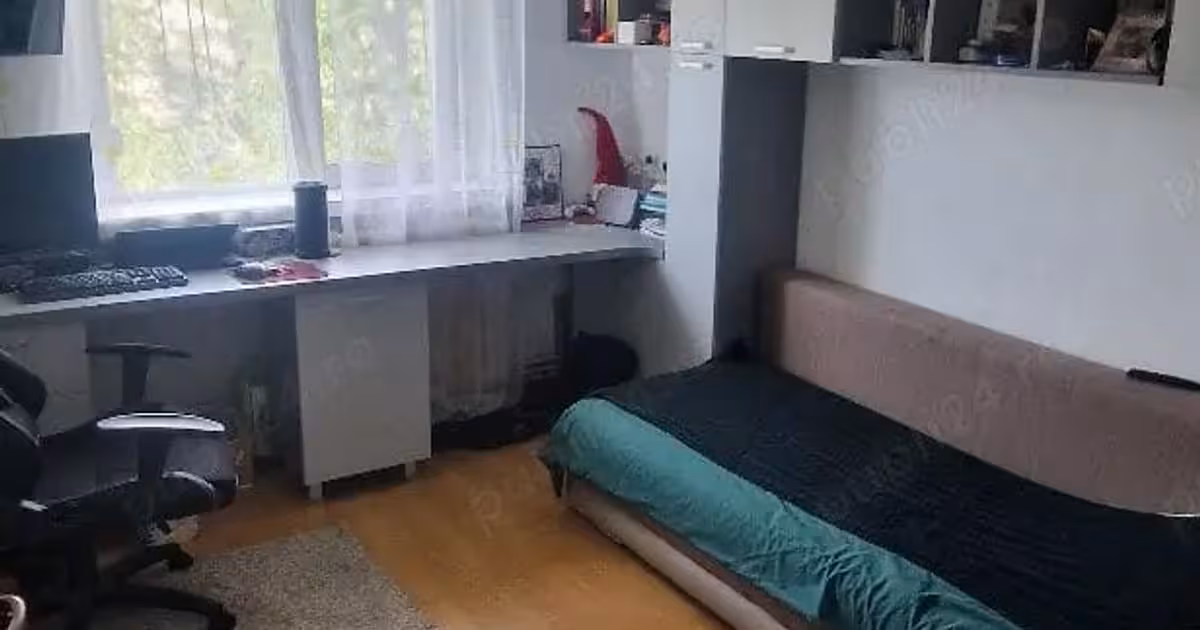 Apartament de vânzare cu 3 camere în zona Canta, Iași