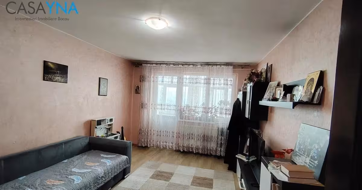 Apartament de vânzare cu 2 camere în zona Orizont, Bacău