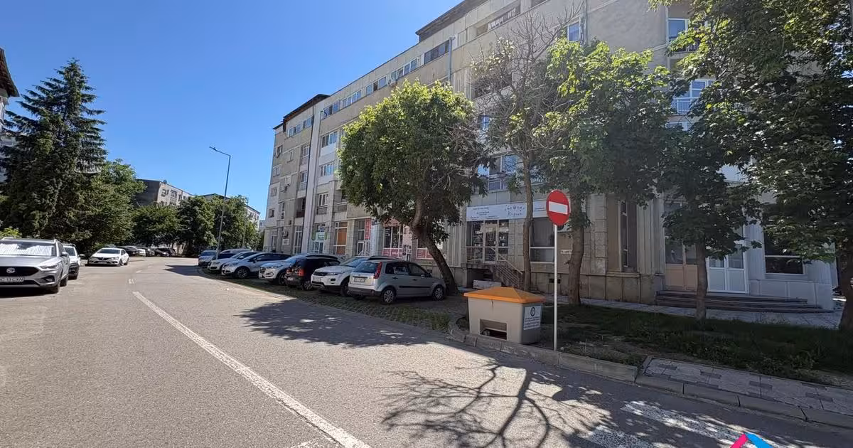 Spațiu comercial de vânzare 73 mp în zona Mioriței, Bacău