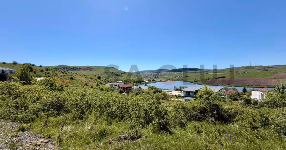 Teren agricol intravilan de vânzare de 756 mp, în Chinteni