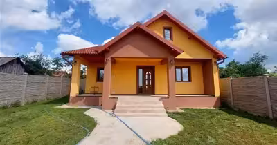 Casă Vinga