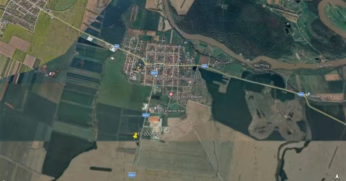 Teren agricol extravilan de vânzare de 10000 mp, în Fântânele