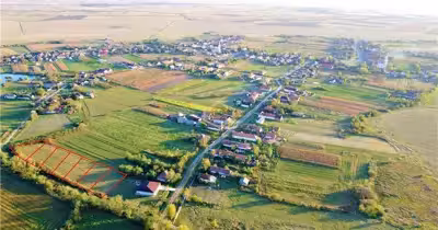 Teren Vest