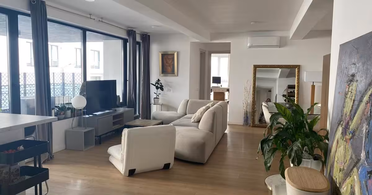 Apartament de vânzare cu 4 camere, mobilat în zona Băneasa, Sector 1
