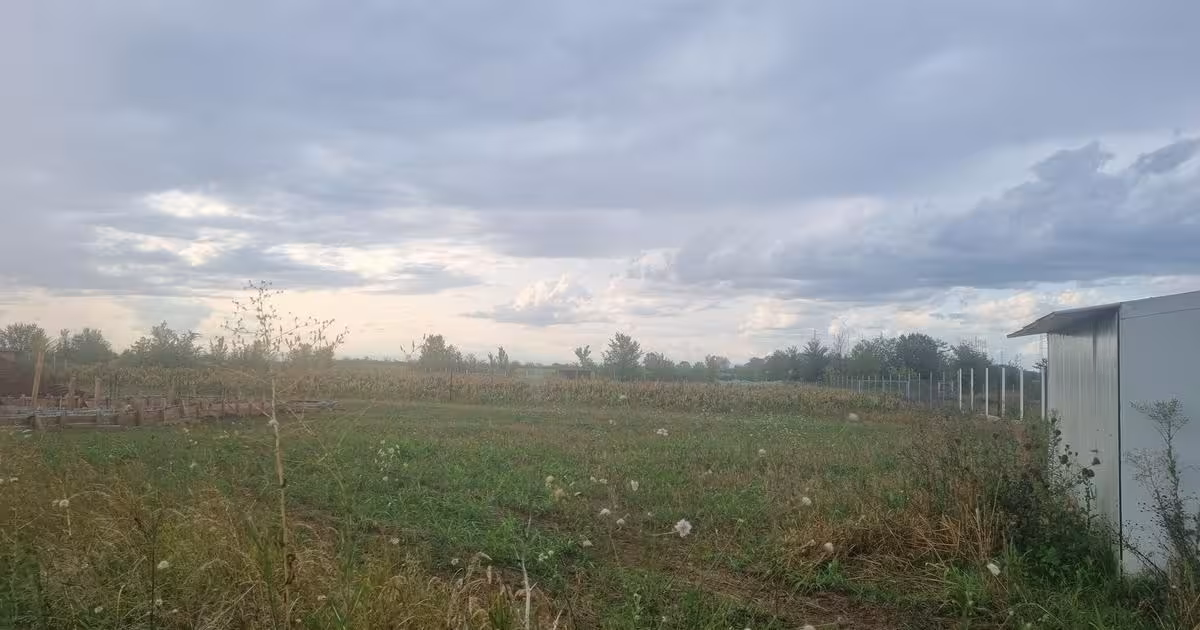 Teren Construcții intravilan de vânzare de 1080 mp, în Ciolpani