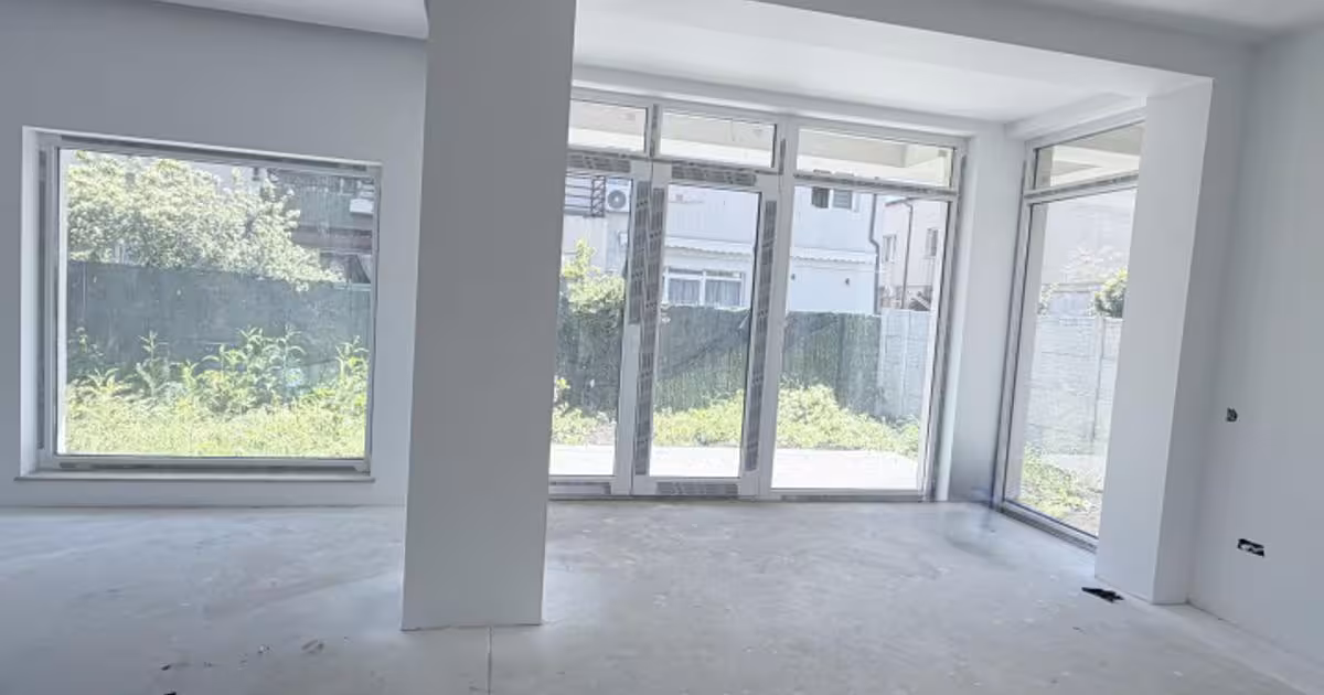 Casă individuală de vânzare cu 4 camere în Tunari