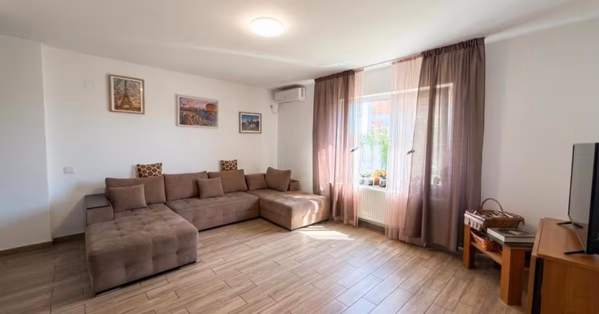 Casă individuală de vânzare cu 3 camere, mobilată în Berceni