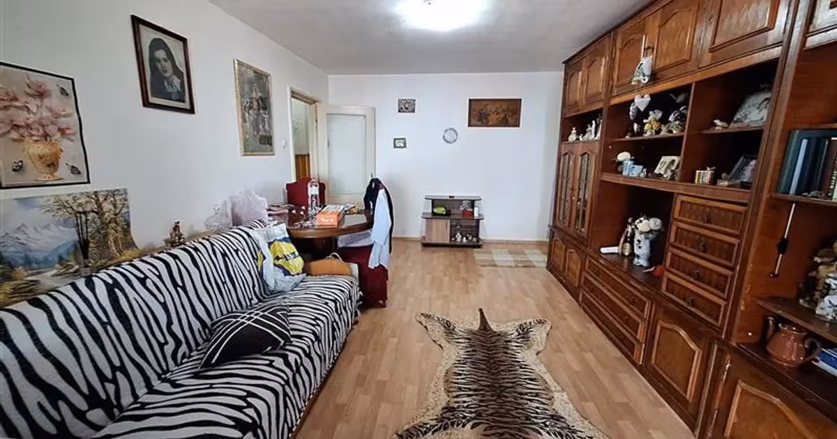 Apartament de vânzare cu 2 camere, mobilat în zona Milcov, Bacău