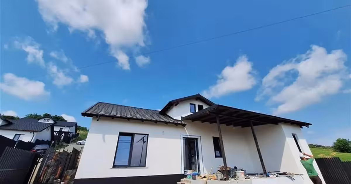 Casă individuală de vânzare cu 4 camere în zona 9 Mai, Bacău
