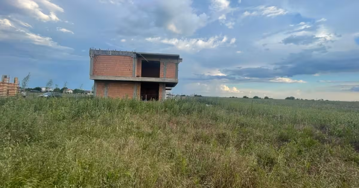 Casă individuală de vânzare cu 6 camere în Dimieni