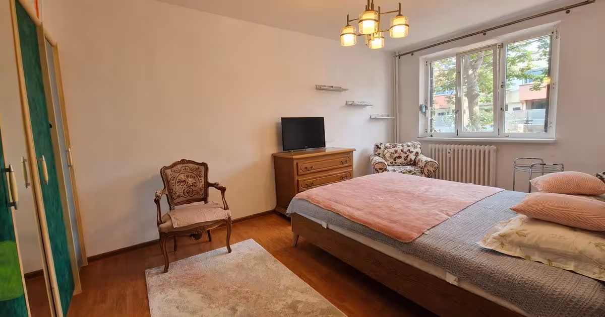 Apartament de vânzare cu 3 camere, mobilat în zona Tei, Sector 2
