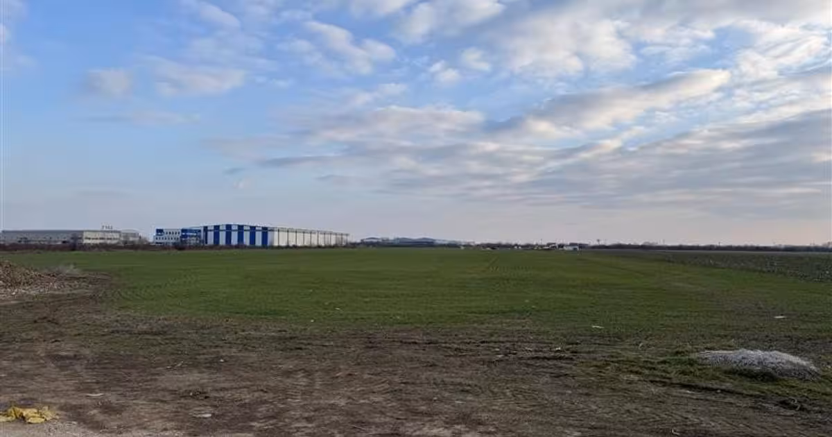 Teren Construcții intravilan de vânzare de 29659 mp, în Clinceni