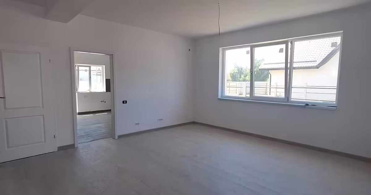 Casă individuală de vânzare cu 4 camere în Domnești
