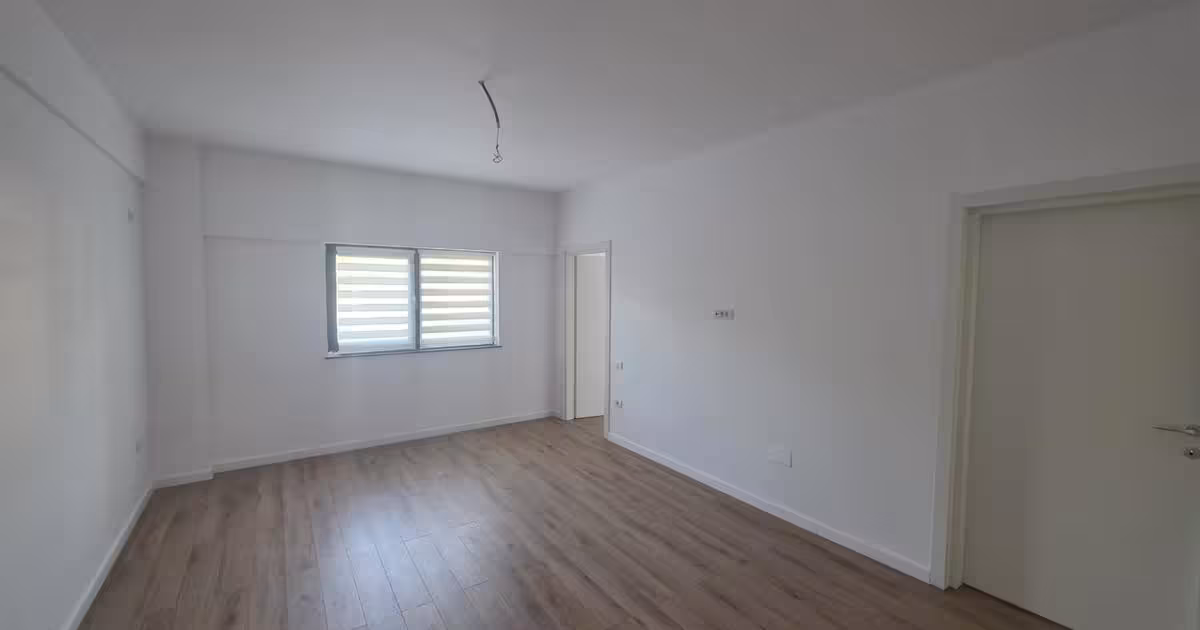 Apartament de vânzare cu 4 camere în zona Iancu Nicolae, Sector 1