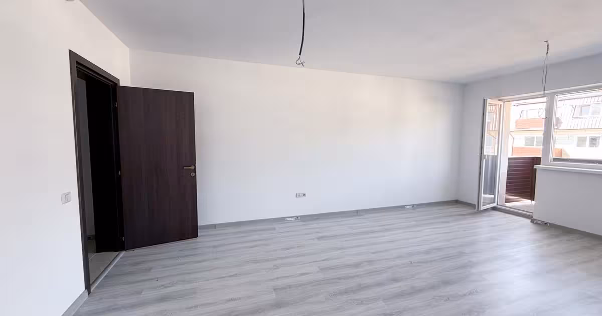 Apartament de vânzare cu 2 camere în Sânpetru