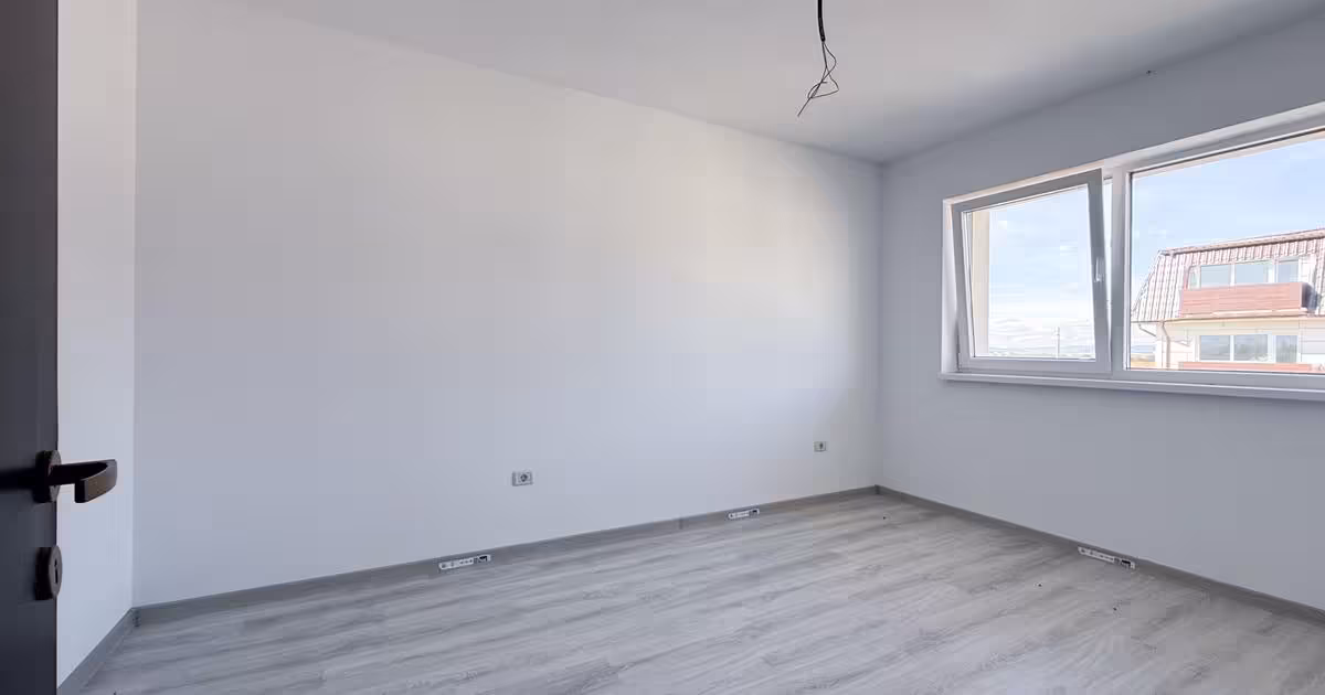 Apartament de vânzare cu 2 camere în Sânpetru