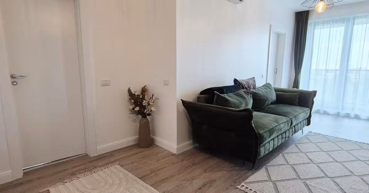 Apartament de vânzare cu 2 camere în zona Tomis Nord, Constanța