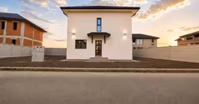 Casă Tunari