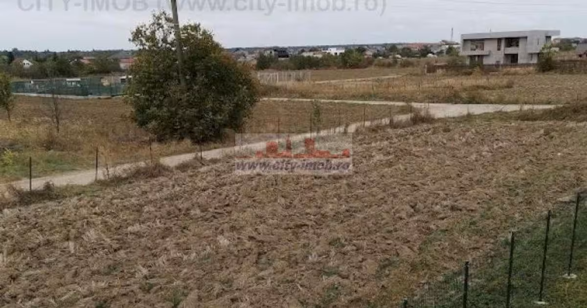 Teren Construcții intravilan de vânzare de 557 mp, în Ghermănești
