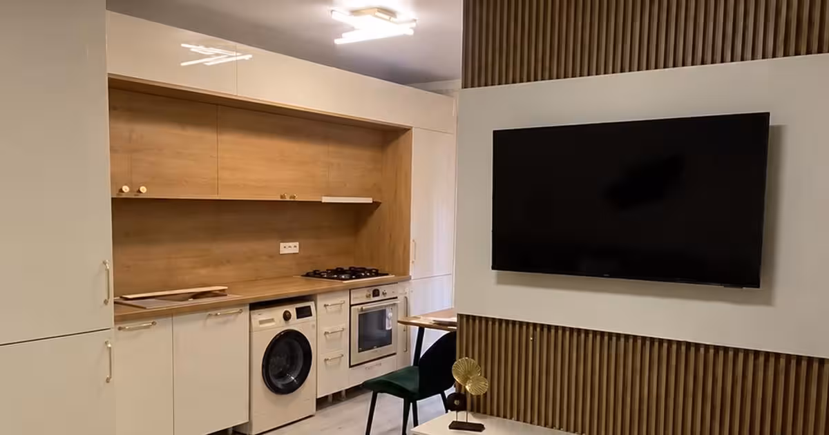 Apartament de vânzare cu 3 camere în zona Sud, Sector 4